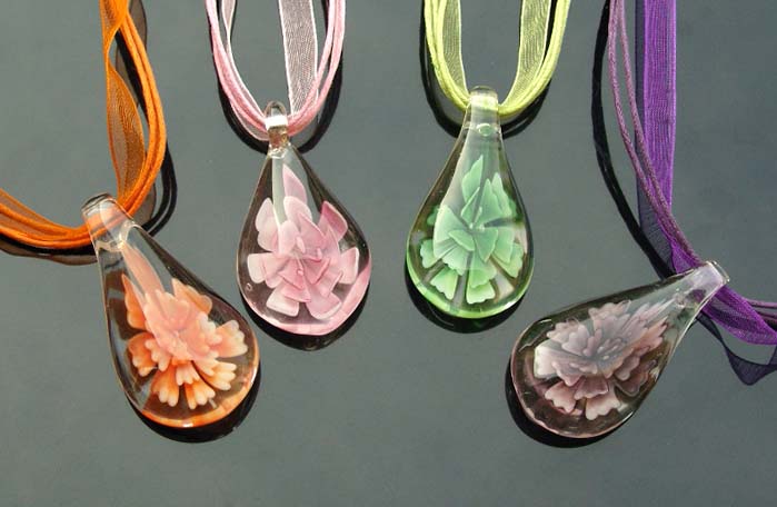 Murano Glass Pendants(Sold in 12 pcs per tray assorted colors)