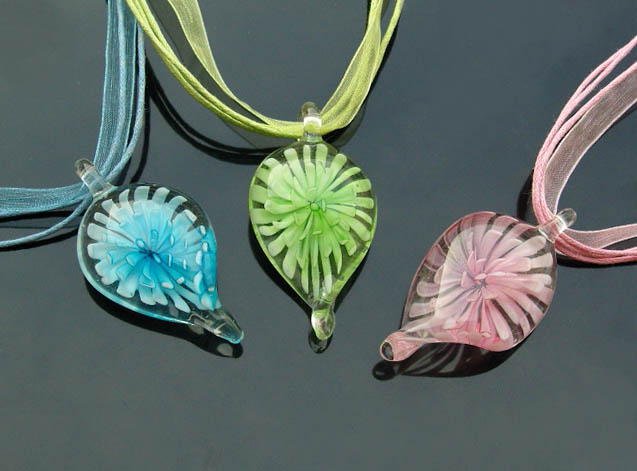 Murano Glass Pendants(Sold in 12 pcs per tray assorted colors)