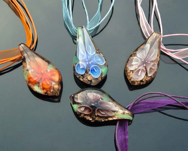 Murano Glass Pendants(Sold in 12 pcs per tray assorted colors)