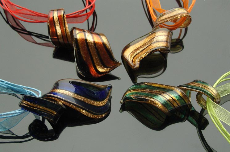 Murano Glass Pendants(Sold in 12 pcs per tray assorted colors)