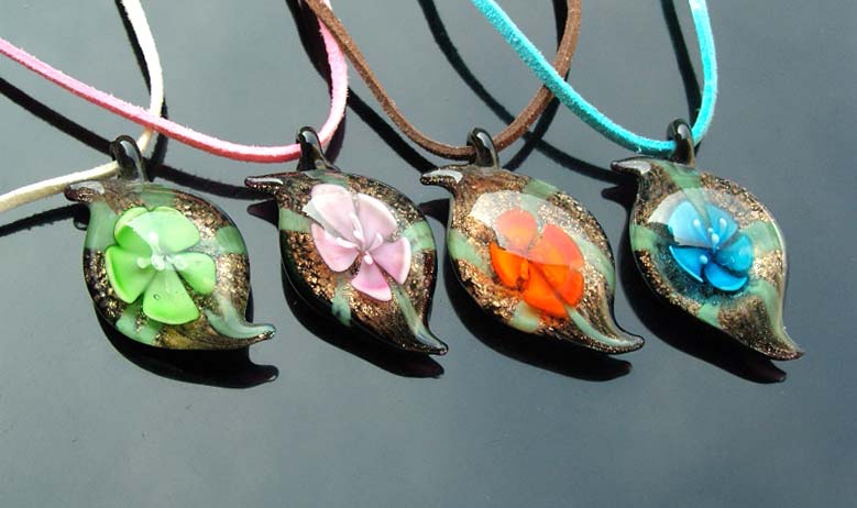 Murano Glass Pendants(Sold in 12 pcs per tray assorted colors)