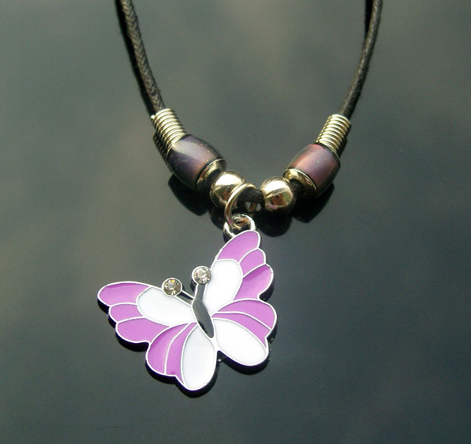 Mood Color Butterfly Pendant