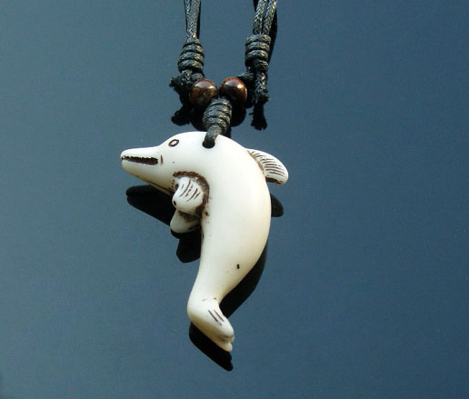 Oxhorn Necklaces(dolphin)