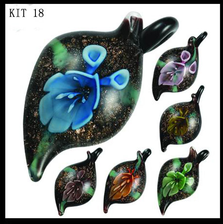 Murano Drop With Trumpetflower (Sold in 12 pcs per package, assorted colors)