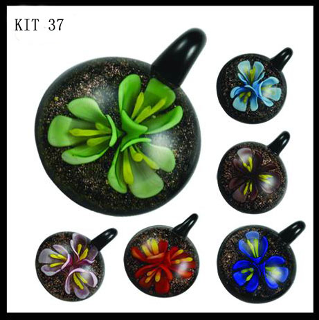 Murano Drop With Trumpetflower (Sold in 12 pcs per package, assorted colors)