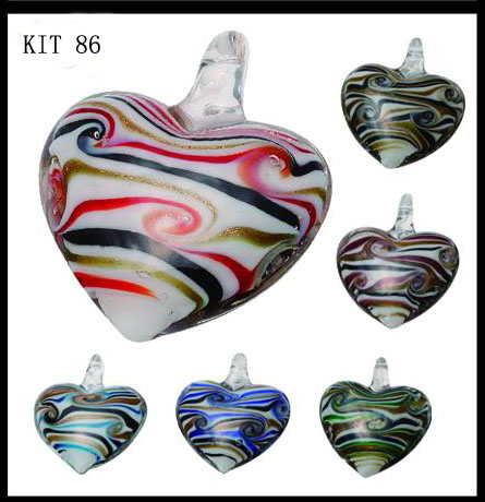 Murano Screw Heart (Sold in 12 pcs per package, assorted colors)