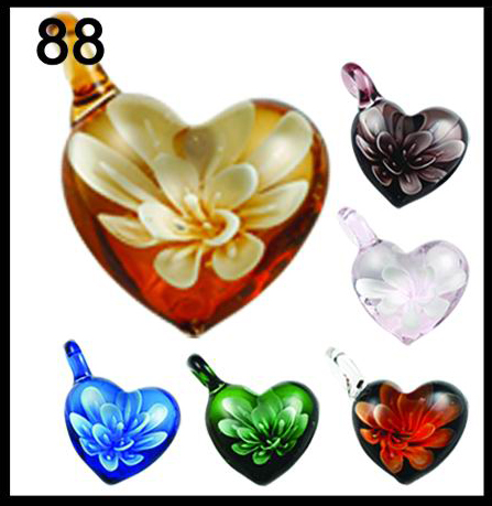 Murano Heart With Flower (Sold in 12 pcs per package, assorted colors)