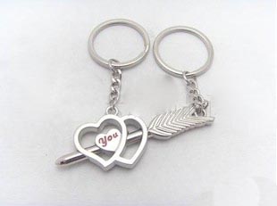Aolly Lovers Keychain Charms Cupid's Arrow (Sold in per package of 40 pairs)