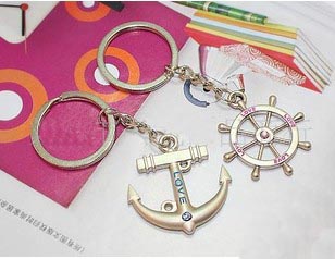 Aolly Lovers Keychain Charms Anchor And Helm (Sold in per package of 40 pairs)