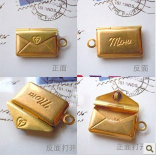 18x12MM Brass Rectangle Lockets Love Envelope (sold in per package of 60pcs)