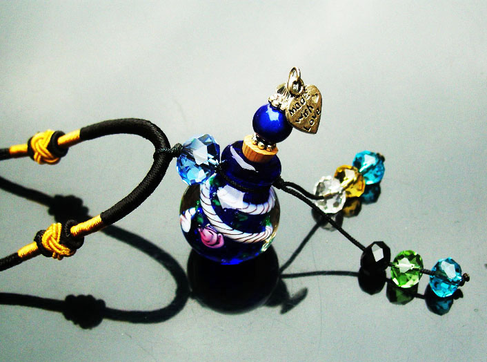 Murano Glass Perfume Flower Necklace Dark Blue(with cord)