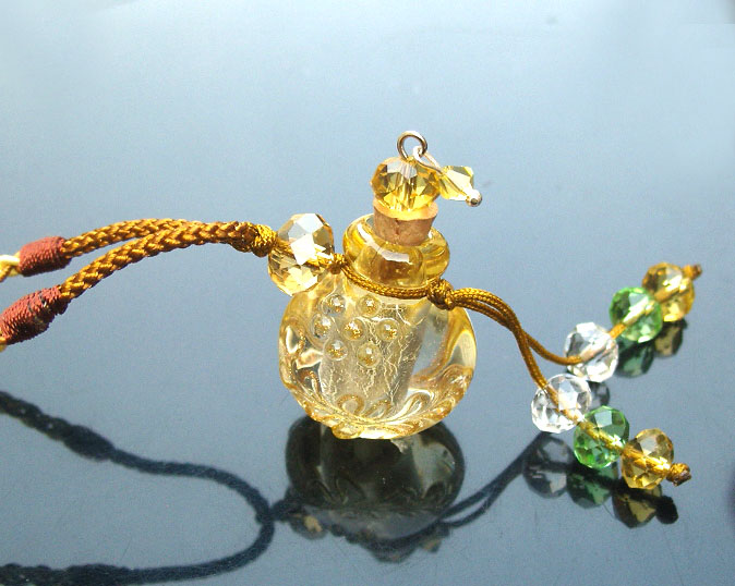 Murano Glass Perfume Flower Necklace Golden(with cord)