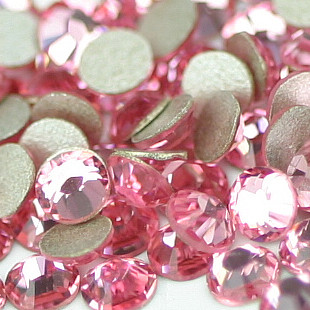 2.8MM Pink Flat Bottom Crystal Trade Diamond (Sold in per package of 900pcs)