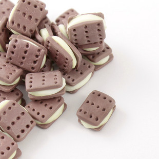 8x11MM FIMO Chocolate Biscuits(Sold in per package of 60pcs)