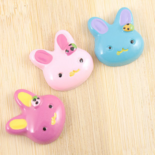 17x18MM Resin Rabbit Head (Sold in per package of 30pcs)