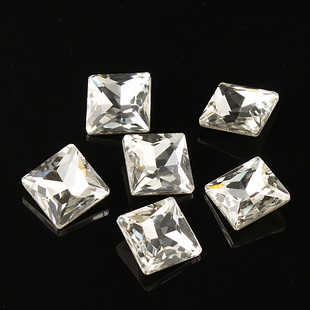 8MM White Square Crystal Trade Diamond (Sold in per package of 25pcs)