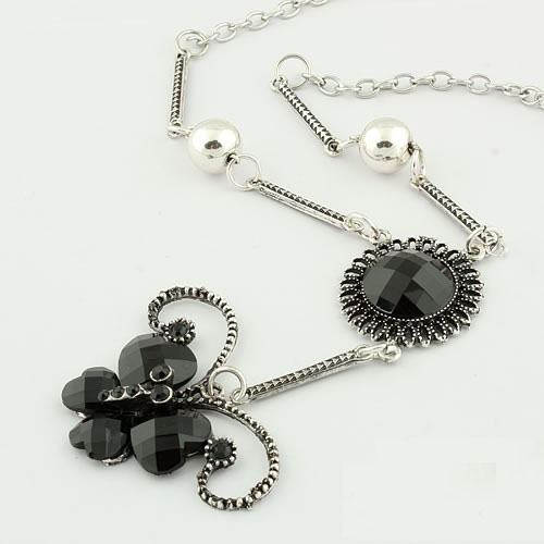 Retro Necklace Butterfly (Sold in per package of 20pcs,assorted colors)