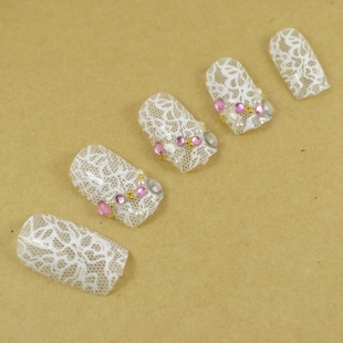 White Flower Nail Tips (Sold in per package of 24pcs)