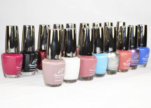 Nail Polish (Sold in per package of 8pcs,assorted colors)