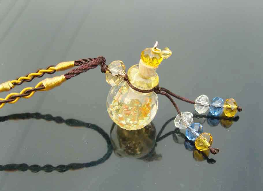 Luminous Murano Glass Perfume Necklace Gold