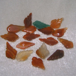 Leaf Gemstone Pendants For Carving (Assorted colors)
