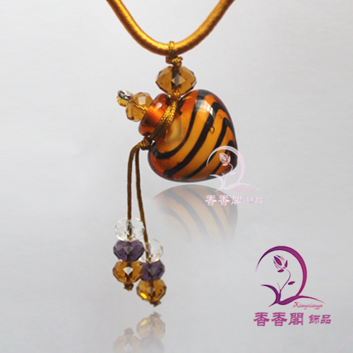 Murano Glass Perfume Necklace Zebra Stripe Heart (with cord)