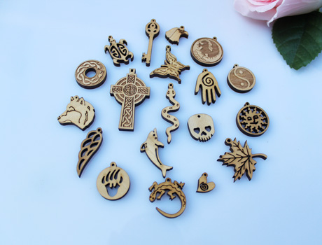 20-25MM Wooden Charms(Assorted Designs)