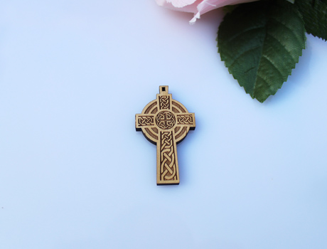 24X41MM Wooden Charms Cross