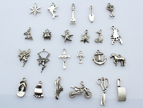 20-25MM Antique Silver Wish Pendants(Assorted Designs)