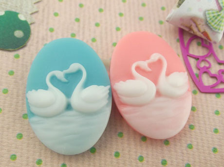 18X25MM Oval Flatback Resin Relief swan(Assorted colors) 