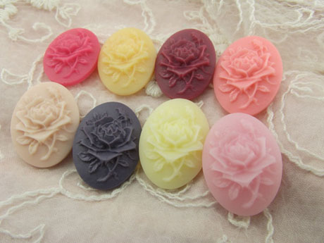 18X25mm Assorted Colour Rose Resin Flower Cameos