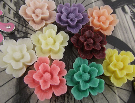 20MM Resin Flower Cabochons of Assorted Colors HD50