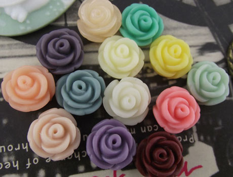 11MM Resin Flower Cabochon of Assorted Colours HD187