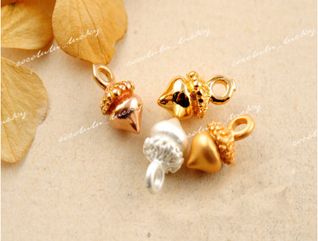 6X7MM Acorn Charms In High Quality