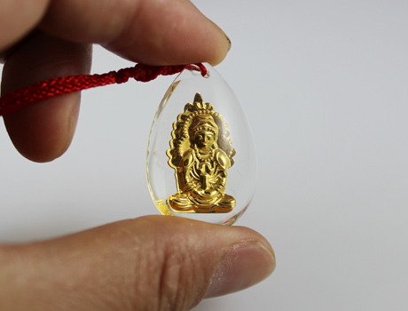 30X21MM Chinese Buddhist Bodhisattvas necklace pendant With gold foil inside