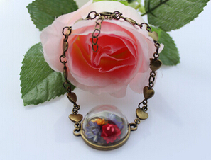 20MM Love Heart Glass Globe Bracelets