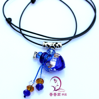 Murano Glass Perfume Necklace Heart To Heart (with cord)