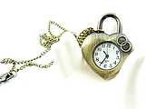 Peach Heart lock Pocket Watch With Metal Chain(35x42MM,Bronze-plated color)