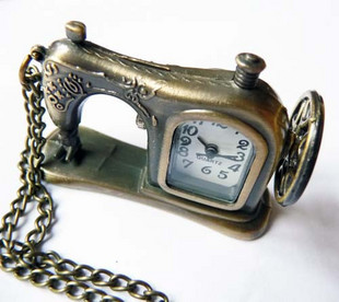 Sewing Machine Pocket Watch With Metal Chain(29x40MM,Bronze-plated color)