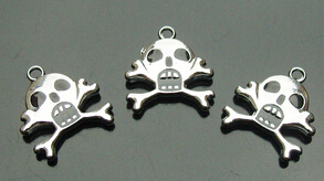 Skull(Sold in per package of 25 pcs)