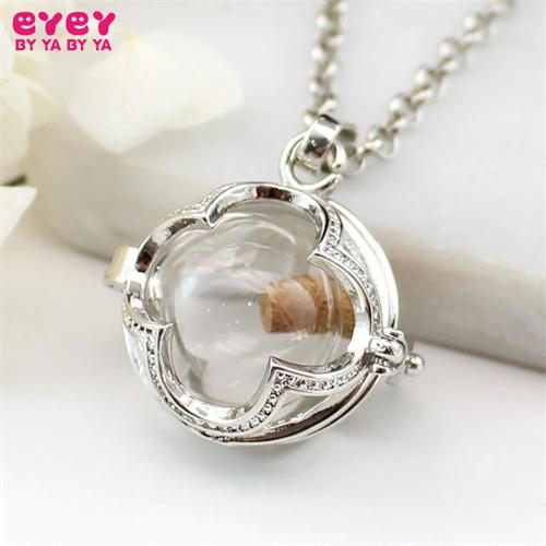  Fillable Glass Orb Four leaf Locket Pendant Cremation Jewelry